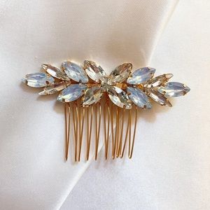 BRIDAL - MILA Pearlescent Gemstones Hair Comb Piece